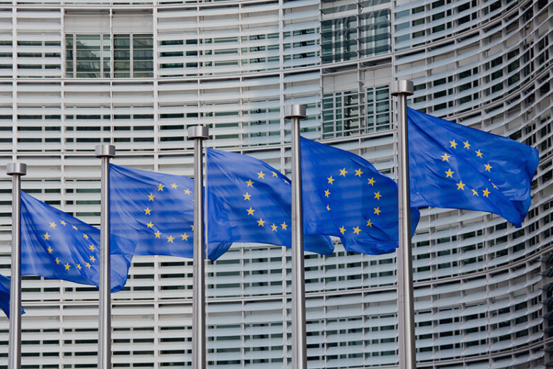 Commission proposal to amend the EU Directive on consumer rights in respect of distance contracts for financial services | PayTechLaw | Dr Anna Izzo-Wagner and Till-Christopher Otto from Annerton | Cover picture: jorisvo